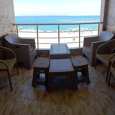 Furnished Apartment - Beach View "Nearest Beach 2 Minutes Walking" - Free Wifi- Abo Keer - Alexandria - Egypt Abu Qir Luaran gambar