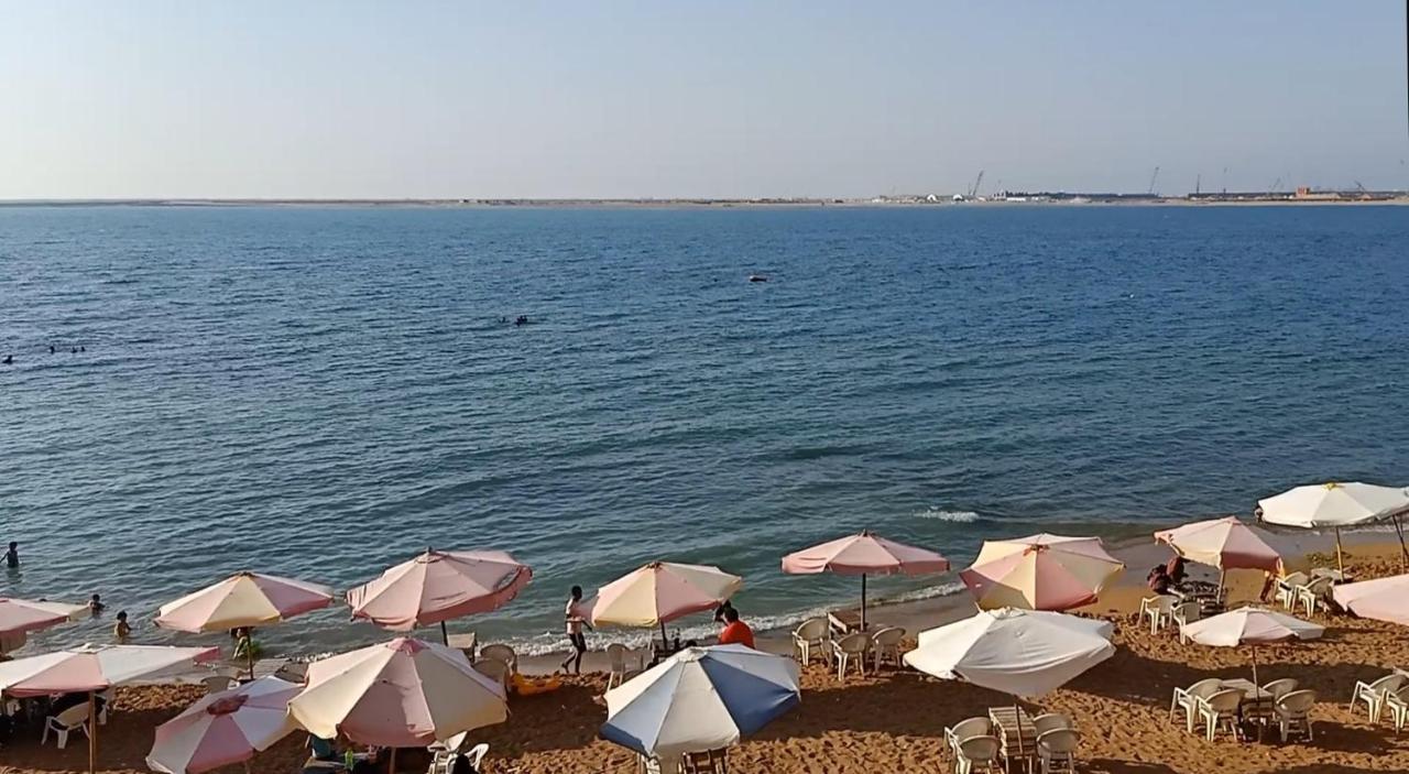 Furnished Apartment - Beach View "Nearest Beach 2 Minutes Walking" - Free Wifi- Abo Keer - Alexandria - Egypt Abu Qir Luaran gambar