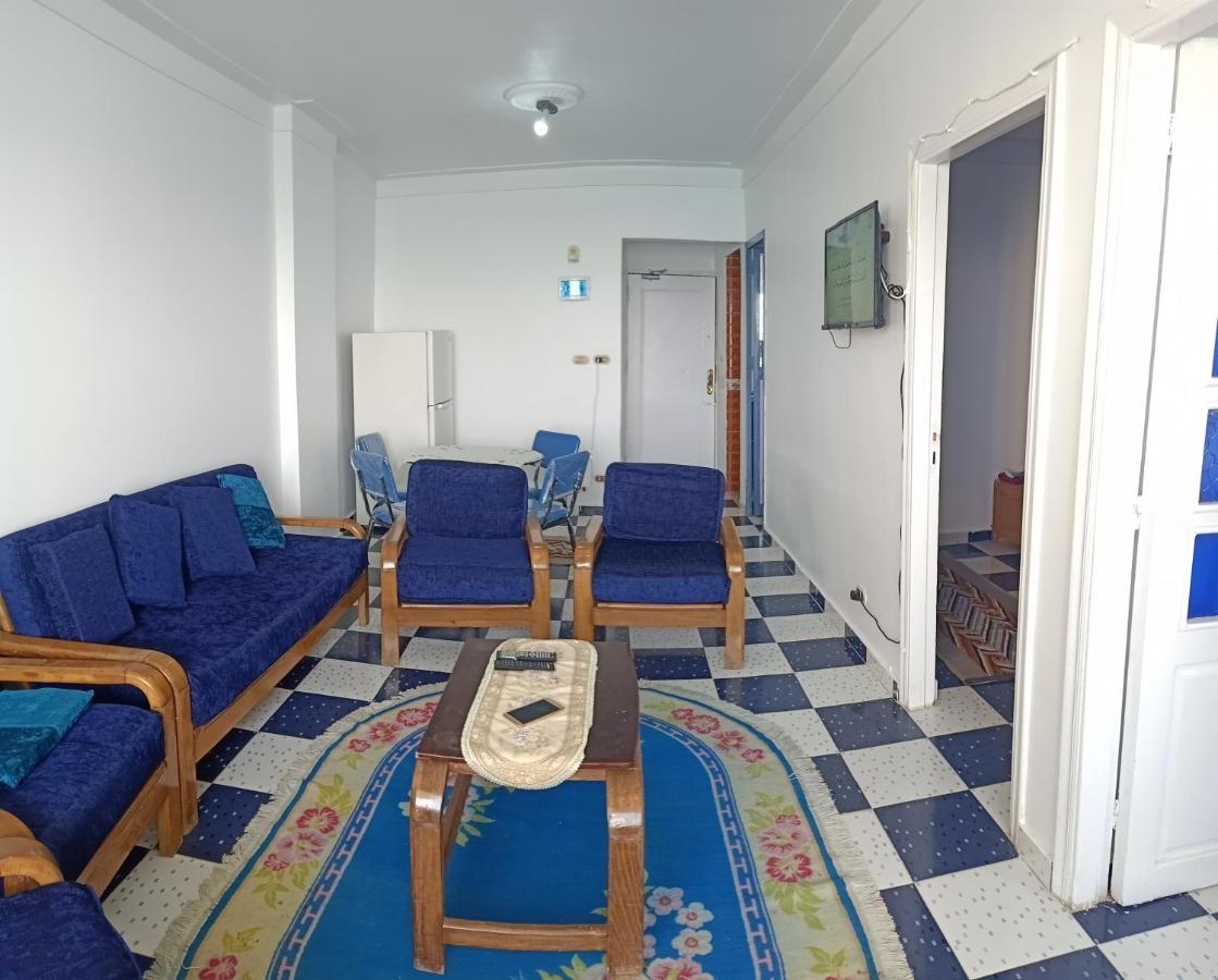 Furnished Apartment - Beach View "Nearest Beach 2 Minutes Walking" - Free Wifi- Abo Keer - Alexandria - Egypt Abu Qir Luaran gambar